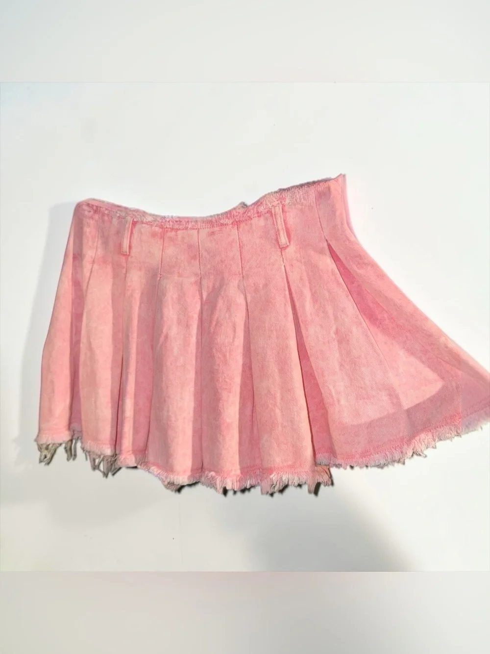 PrettyLittleThing Pastel Pink Pleated Mini Skirt